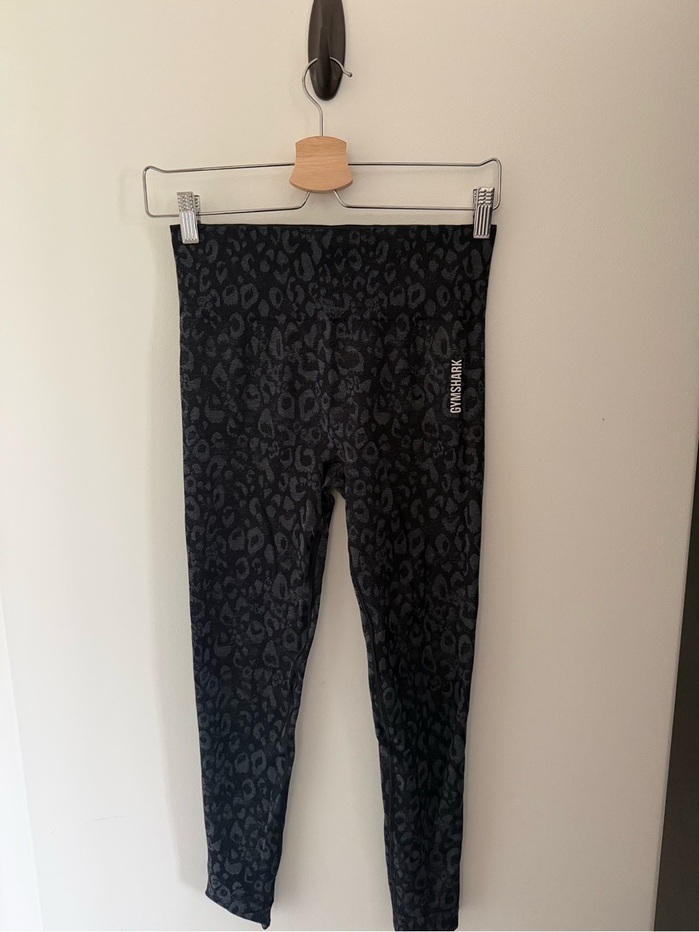 Gymshark Adapt Animal Seamless Leggings | Black Leopard-Print Leggings